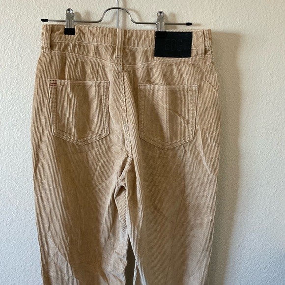 BDG Urban Outfitters High Rise Mom Corduroy Pants size 28 - Picture 12 of 12